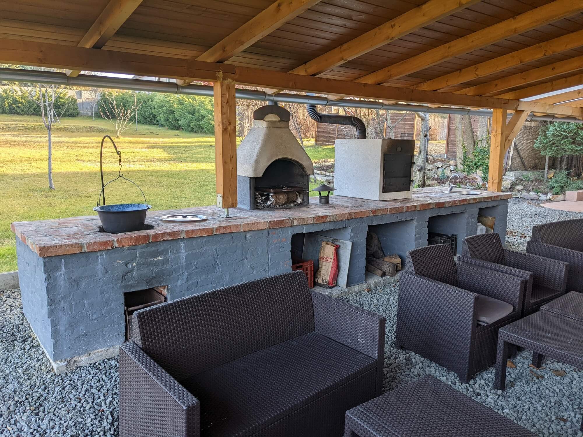 Kerti konyha a Party Vendégházban - az Olyanjó saját képe