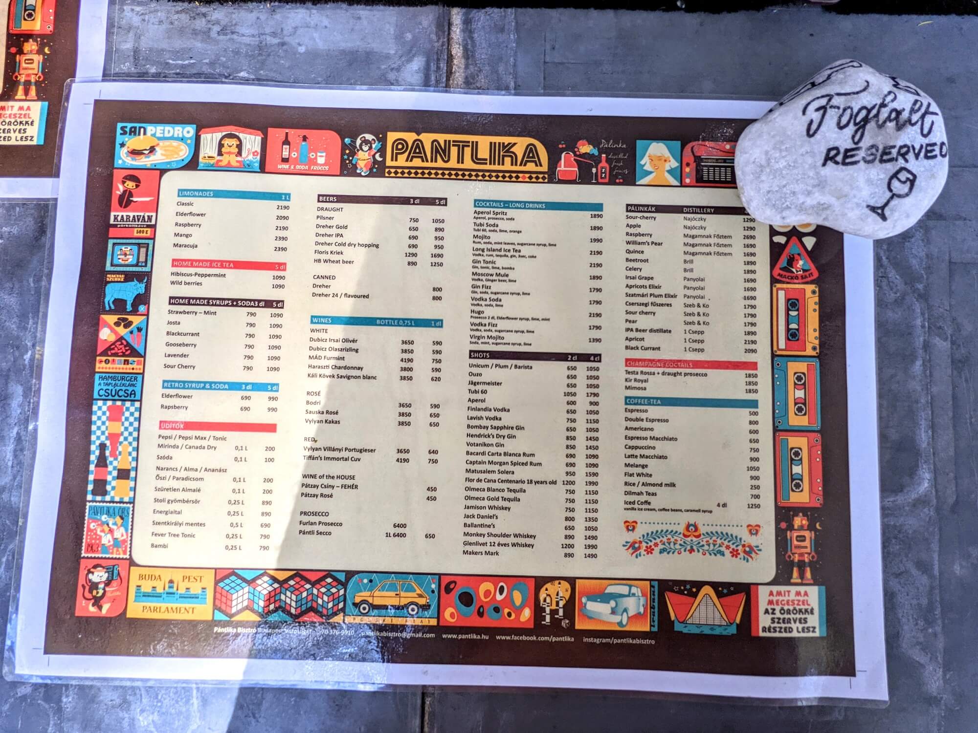 Már az itallap design-ja is megér egy külön misét - imádjuk - az Olyanjó! fotója